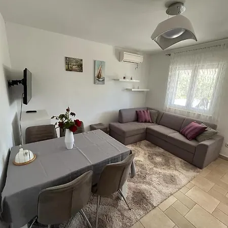 Holiday home Nature Kastela