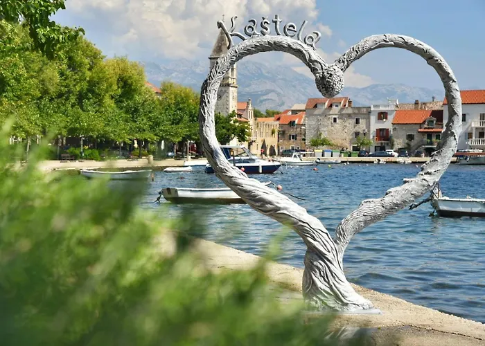 Nature بيت للعطل Kaštela