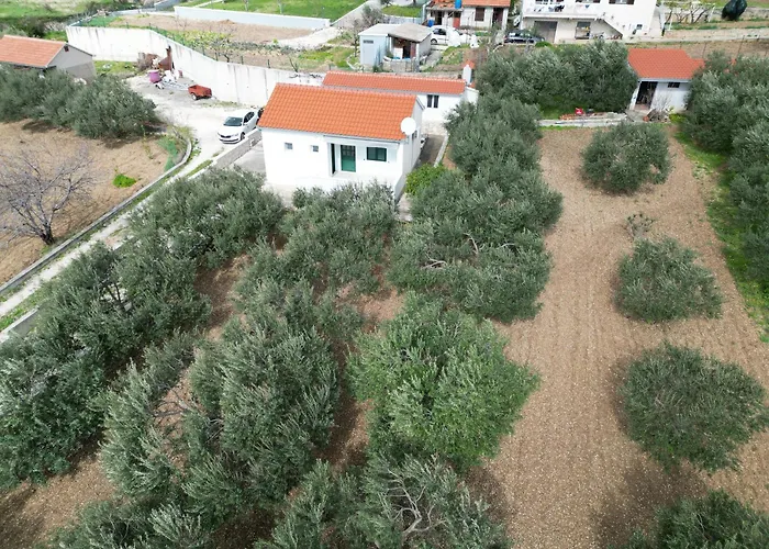 بيت للعطل Nature